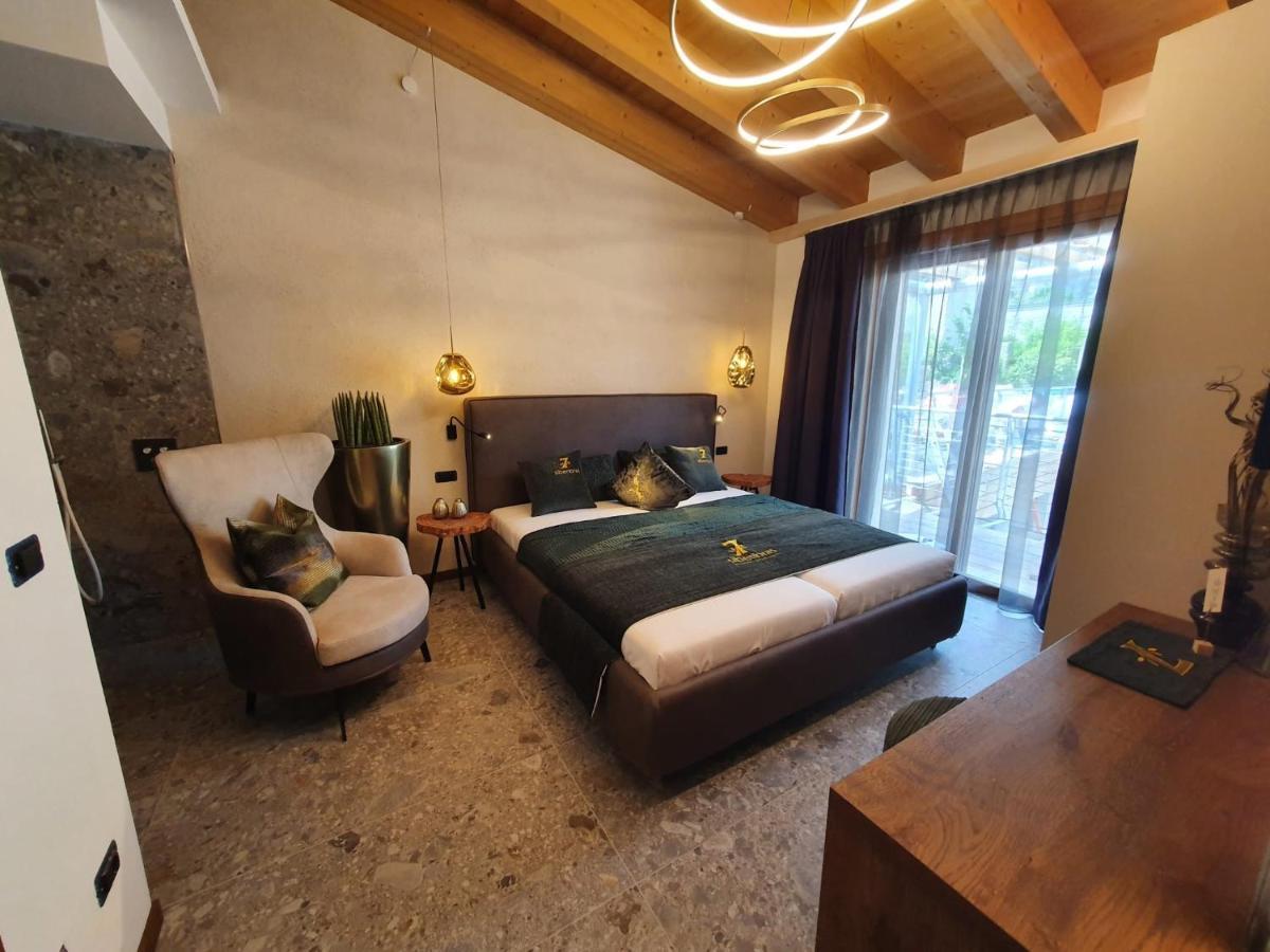 Sibenbras Natural Aparthotel Limone sul Garda Dış mekan fotoğraf