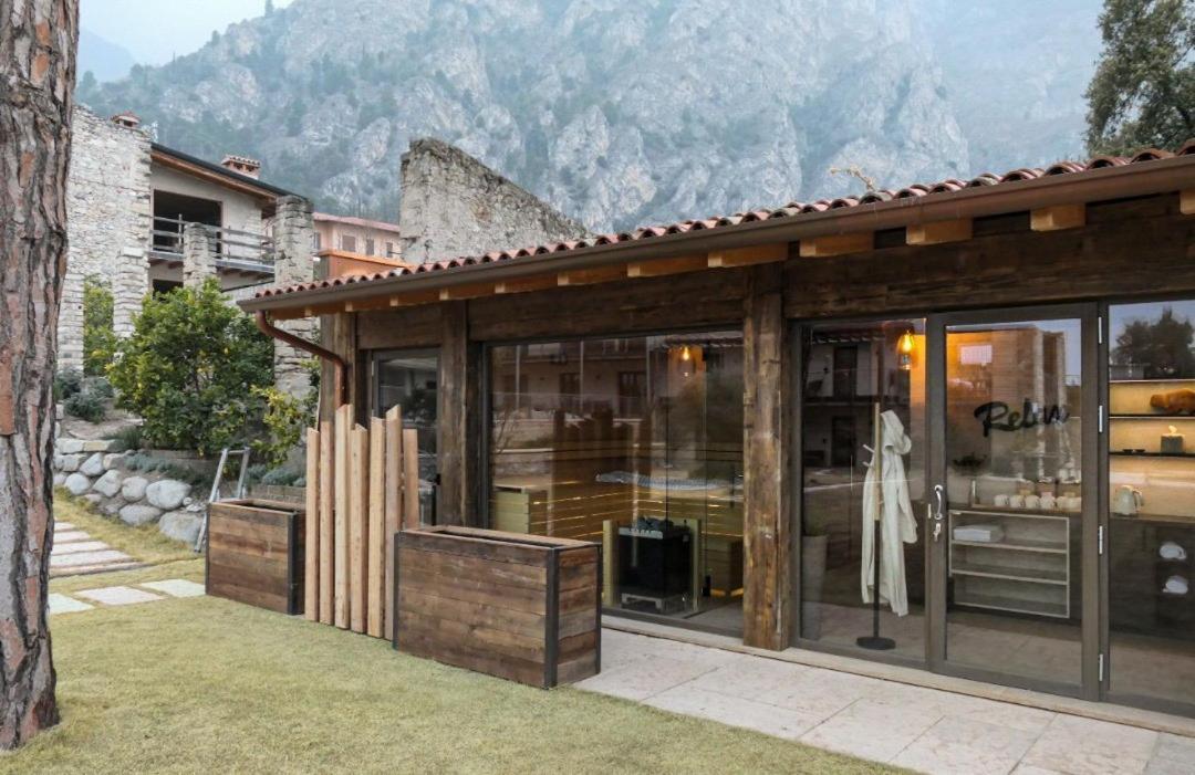 Sibenbras Natural Aparthotel Limone sul Garda Dış mekan fotoğraf